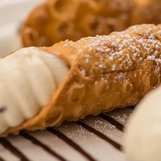 Chocolate Chip Cannoli