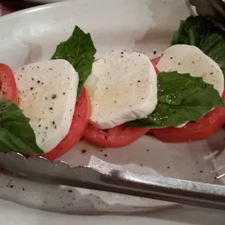 Mozzarella Caprese