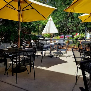 Very pleasant patio with plenty of shade