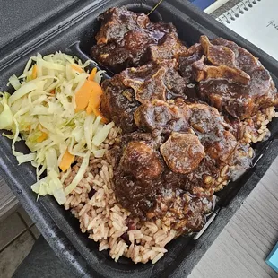 SMALL  oxtail, cabbage &amp; rice