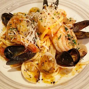 Linguine Pescadora Absolutely delicious