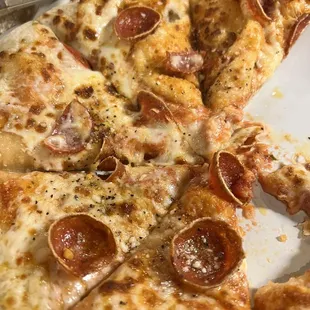 Pepperoni pizza. Tasty, not much sauce but good chewy crust.
