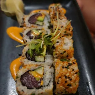 Spicy tuna roll