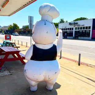 Stella &amp; Buck Atom! Fun stop on a walking tour of Tulsa's The Pearl District. August 2024