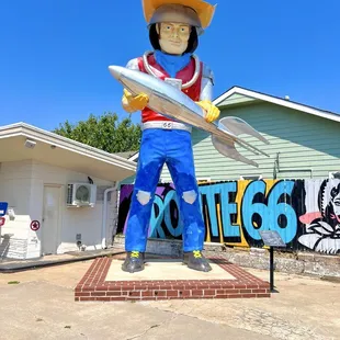 Stella &amp; Buck Atom! Fun stop on a walking tour of Tulsa's The Pearl District. August 2024