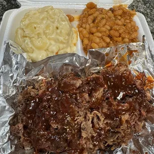Buck-N-Dinks BBQ