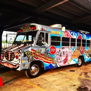 Buck N Dinks Food Truck