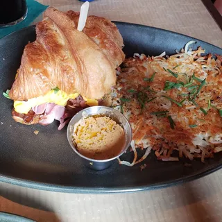 CROISSANT