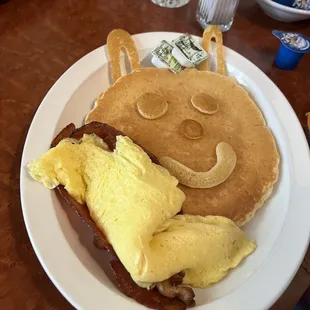 Kid's breakfast special