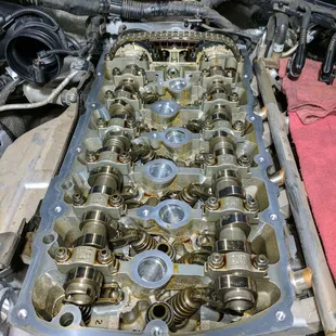 Audi Q7 VR6 valve train