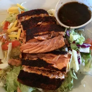 Love this place!  Especially their salmon salad!  Yum!!!!