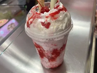 Dulce Vida Ice Cream Factory