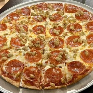 a pepperoni and sausage pizza