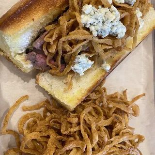 Roadhouse Buck Tri Tip Sandwich