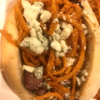 Roadhouse Buck Tri Tip Sandwich