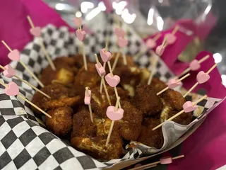 Bun Love Burgers & Bites