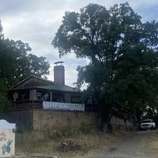 a sign for buckhorn saloon
