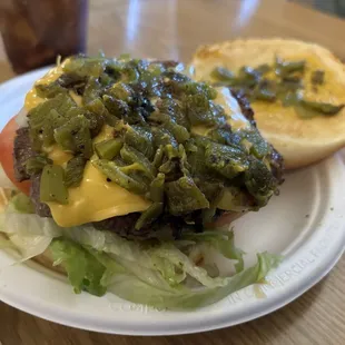 Green chile cheeseburger