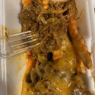 Chili cheese fries. Delicious had a great taste