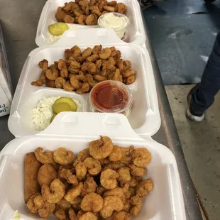 House fried popcorn shrimp on Friday's ! While it last ! Fish specials on Friday !