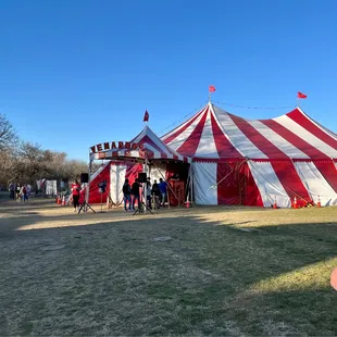 Venardos circus at Bucks Backyard