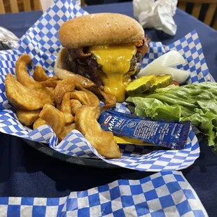 Double Eddie burger