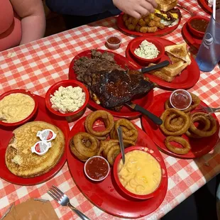 A whole lotta bbq