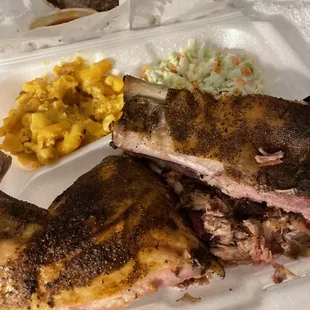 Sampler Plate, Macaroni and Cheese, Coleslaw