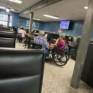 TVs and many dining rooms