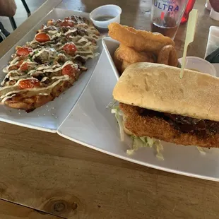 ws a sandwich and fries