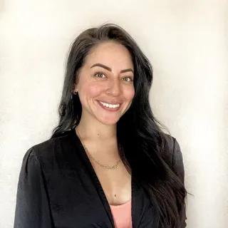 Paola L.