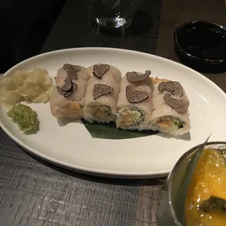 Uni & Truffle Sushi Roll