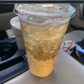 Sparkling Peach Tea