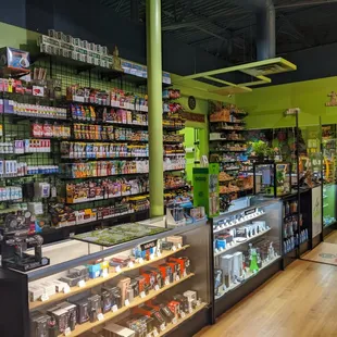 Buddha's Bazaar, Charlotte