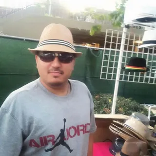 Tomas C.