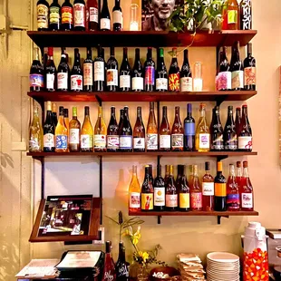Wine shelf
