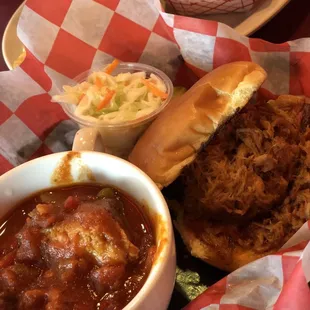 Pulled Pork Sandwich with Brunswick Stew