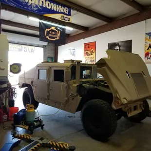 we do 4 wheel drive and lift kits