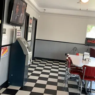 a checkered floor and checkered floor