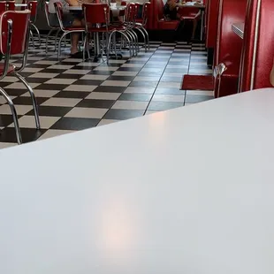 diners and diner tables