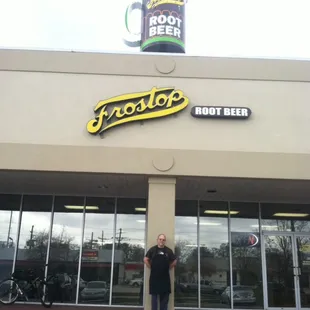 Buddy &amp; his Frostop. Our new mug on the roof! Friday, February 20, 2015.