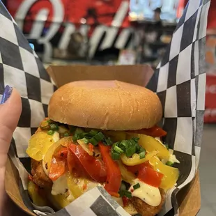 impossible hoboken crispy chicken sandwich (vegetarian)