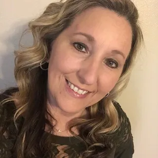 Kim H.