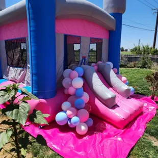 #pinkbouncehouse