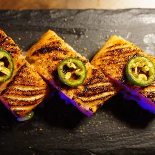 King Salmon Oshizushi