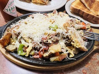 Huckleberry's Breakfast and Lunch