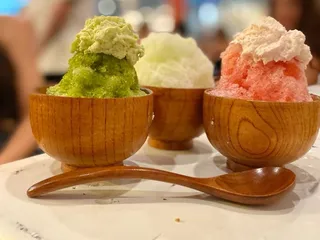 Chi Chi’s Chicken & Beer