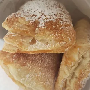 Gauva &amp; Cheese Pastry