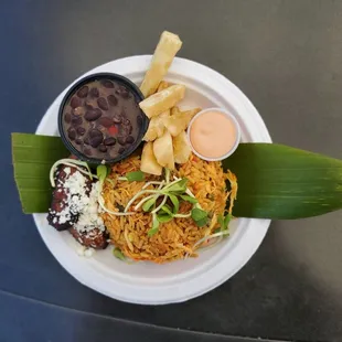 Arroz con Pollo