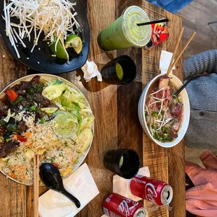 Filet mignon with fried rice and combination pho